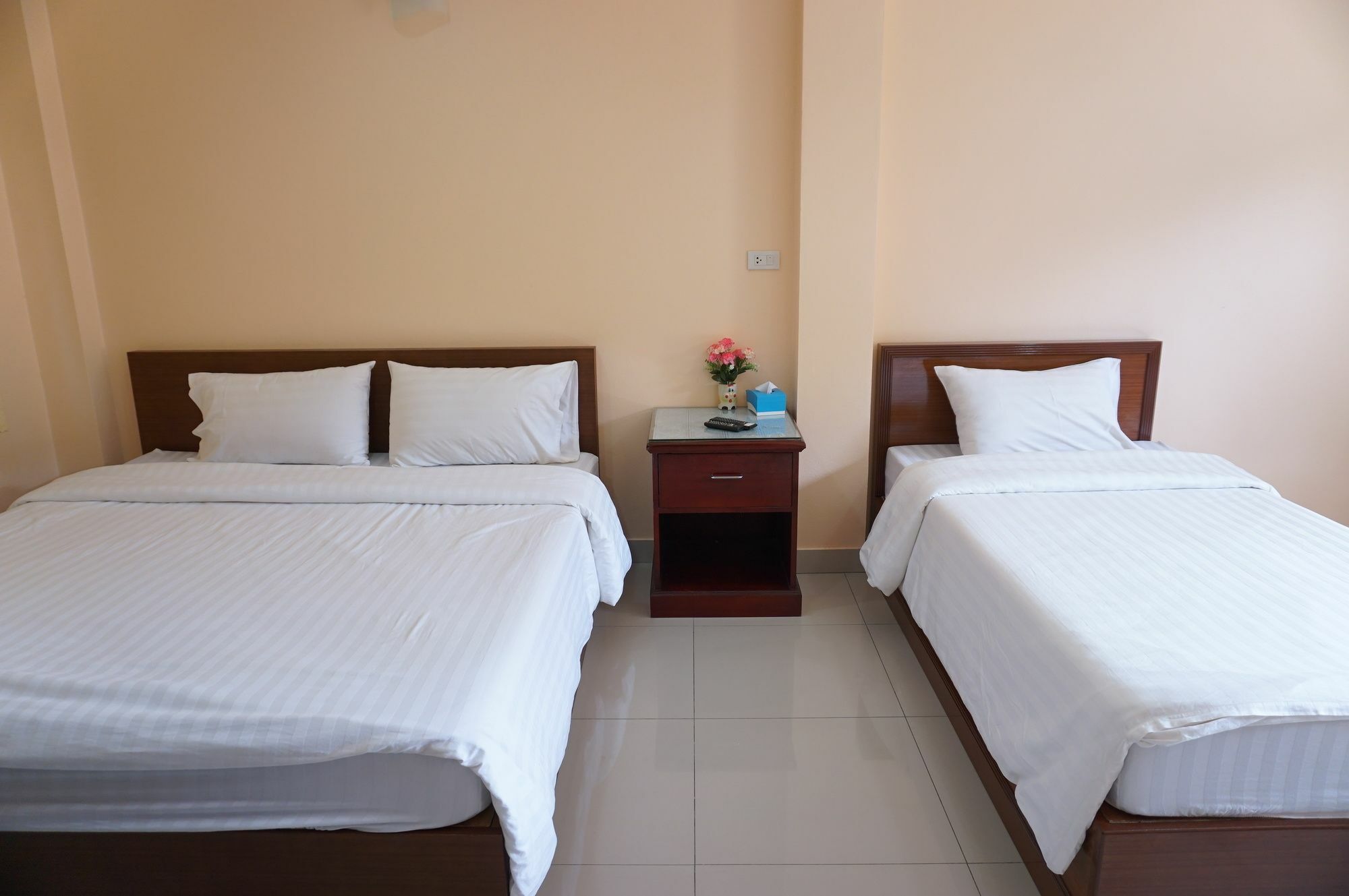 Jirasin Hotel & Apartment Ranong Kültér fotó